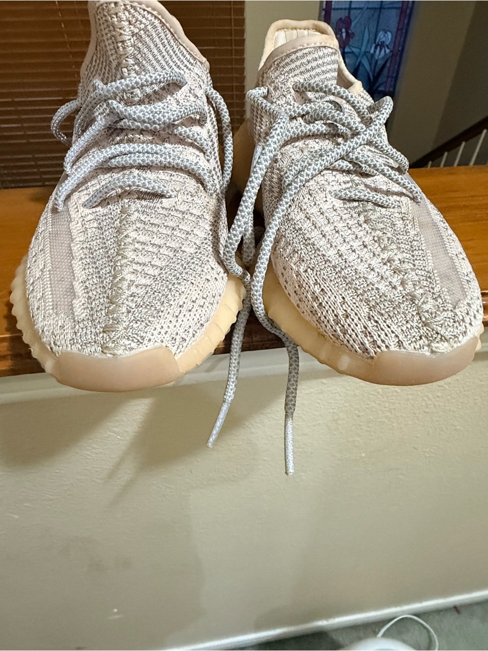 Yeezy Boost - Picture 3 of 11